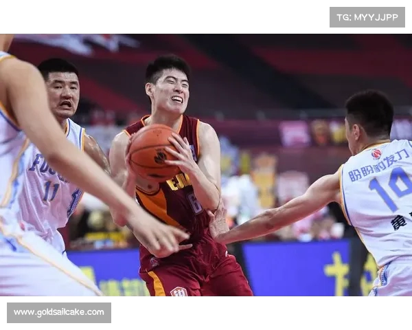 CBA宣布6月3日启动选秀报名工作 吸引新人加入职业篮球行列 CBA宣布6月3日启动选秀报名工作 吸引新人加入职业篮球行列