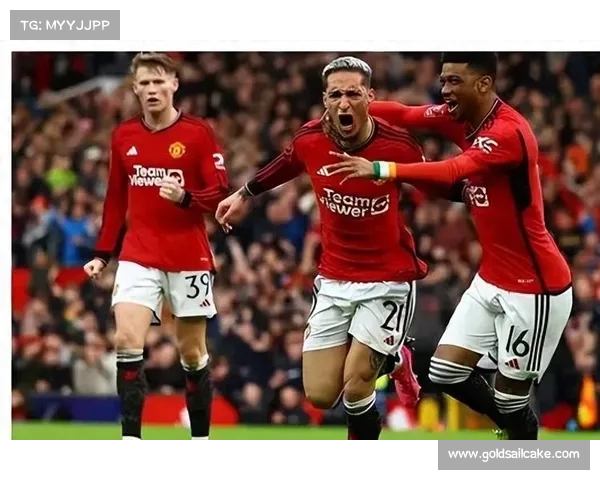 曼联高层认为现有中场阵容足够强大补强非迫切需求 曼联高层认为现有中场阵容足够强大补强非迫切需求