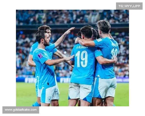 瓜帅与麦肯纳师徒对决今晚上演 曼城与曼联角逐社区盾杯荣耀 瓜帅与麦肯纳师徒对决今晚上演 曼城与曼联角逐社区盾杯荣耀