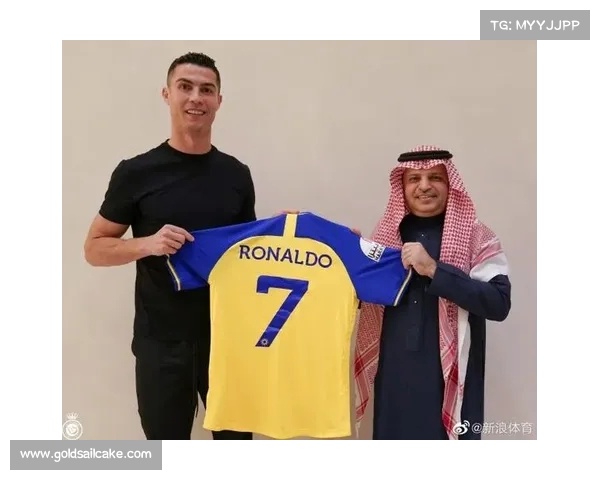 足球经纪人创纪录佣金超8亿欧元 2024年市场引领新高 足球经纪人创纪录佣金超8亿欧元 2024年市场引领新高